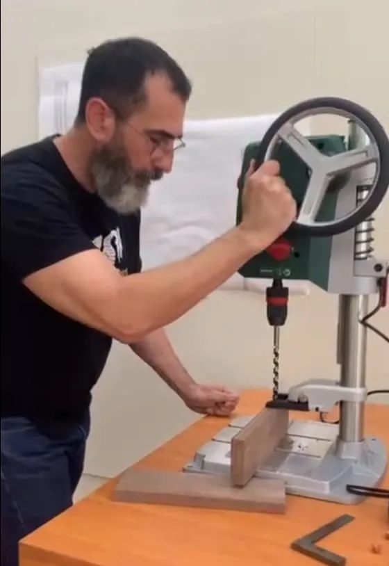 Trabajo en el taller de Rebollo Arte y Madera — imagen 17 de 20